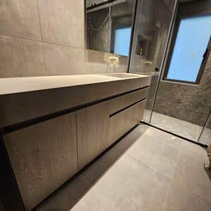 Ειδικές Κατασκευές 1674